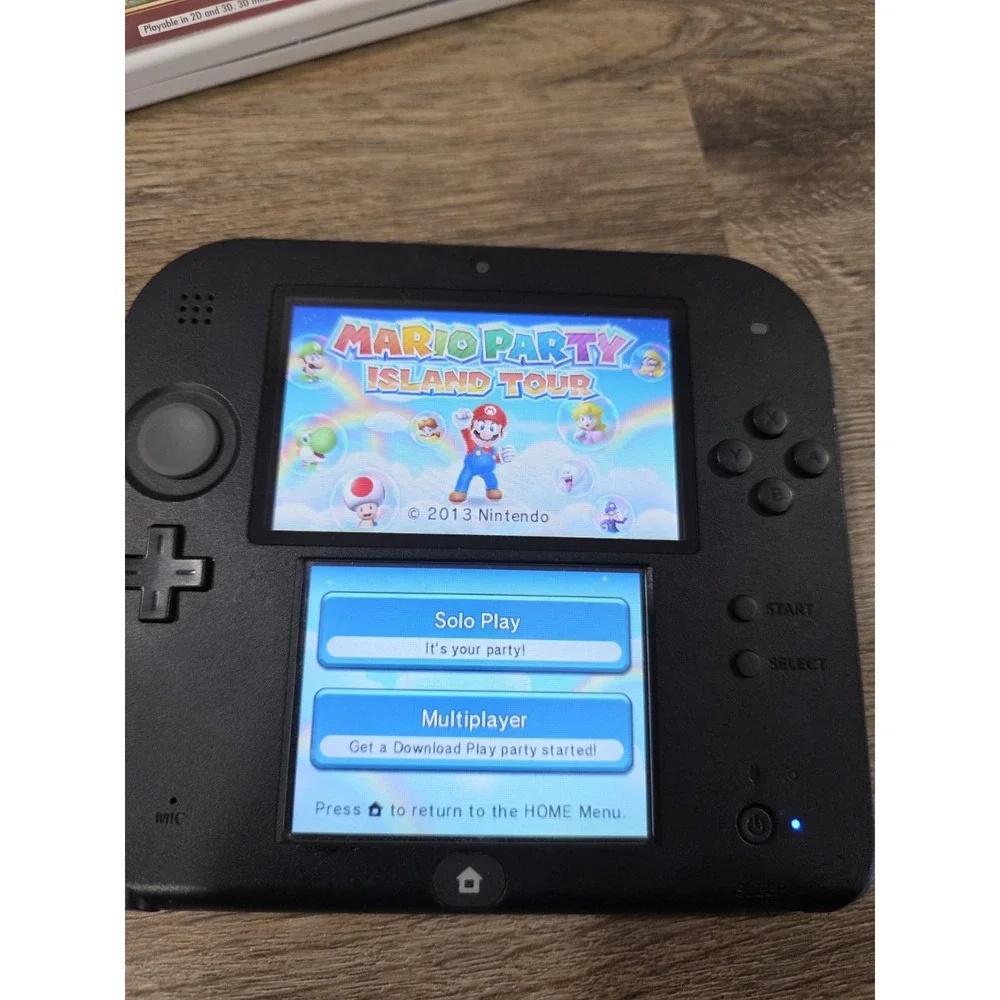 Nintendo 2ds FTR-001 With 2 Games, 4GB SD Card, Charger, & Stylus Tested Works!